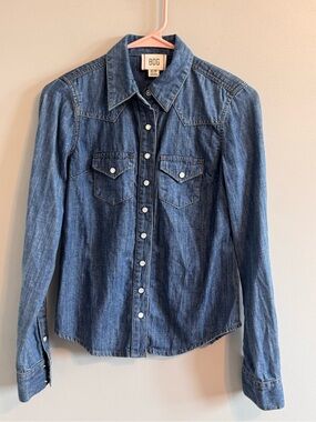 BDG Women’s XS Denim Western Pearl Snap Shirt 100% Cotton